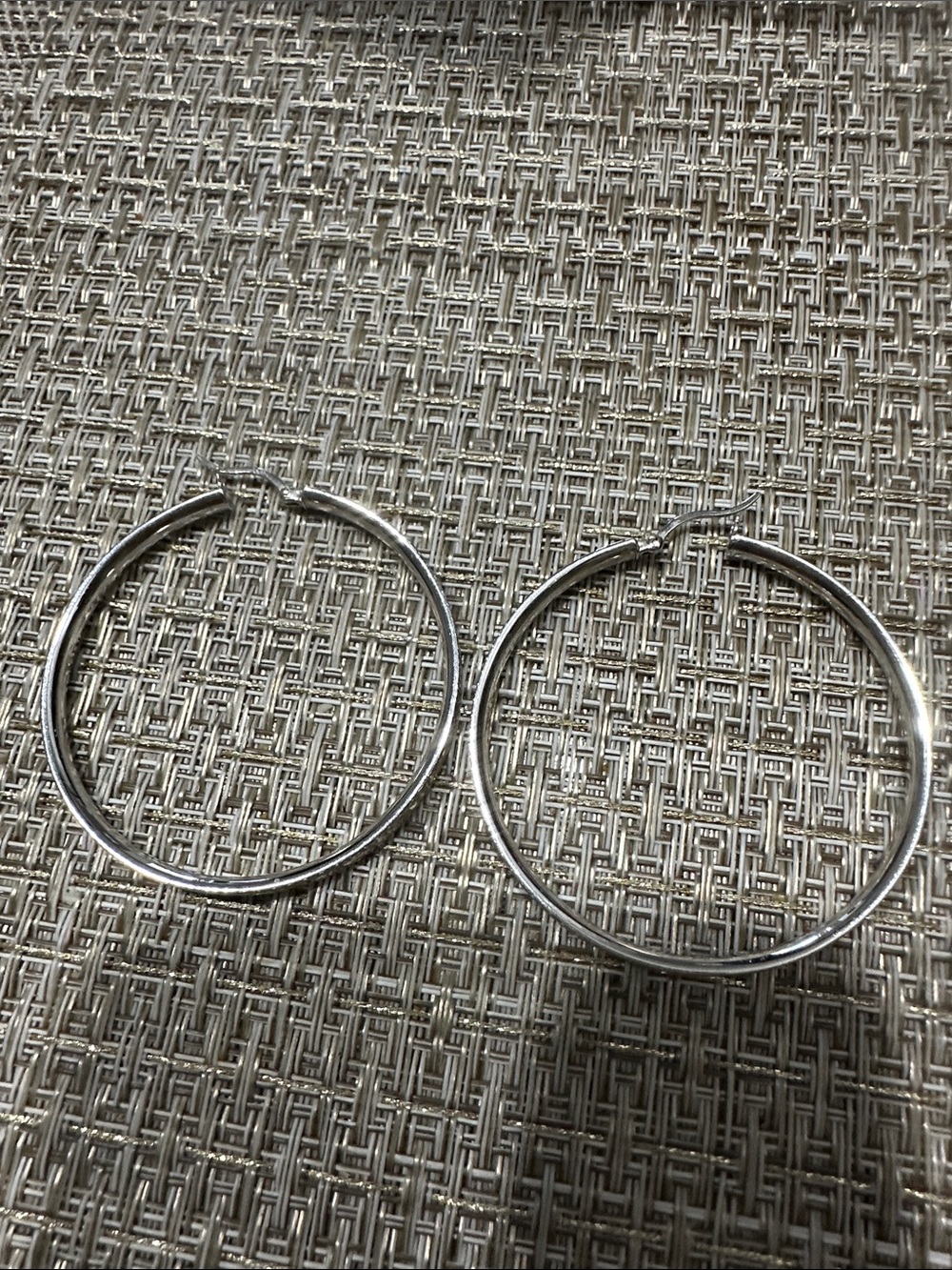 Classic Silver Hoop Earrings - Elegant Women's Jewelry